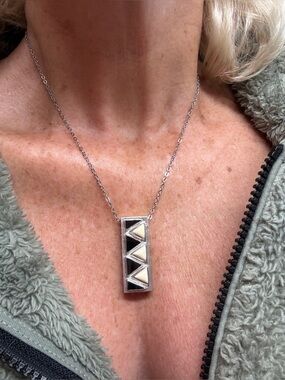 Sterling Silver Black Onyx and Shell Geometric Pendant Necklace.
Very Stylish.